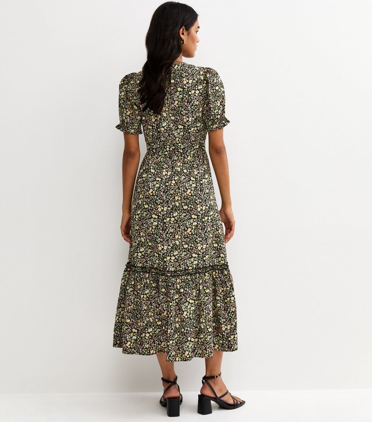 New Look Women's Black Crepe Floral Print Short Sleeve Tiered Midi Dress New Look - 4