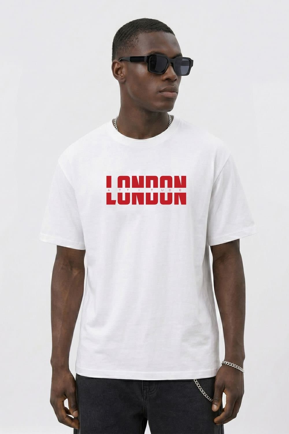 LONDON ATTITUDE LONDON ATTITUDE Men's Essential Split Red Graphic Premium Cotton T-Shirt in White