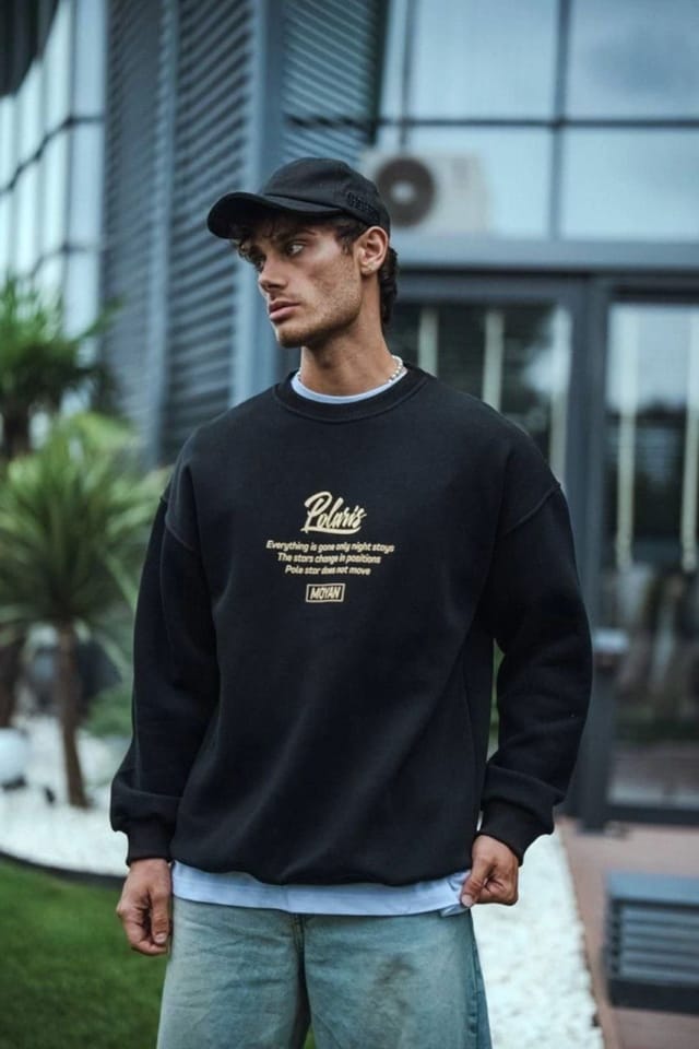 Janes Janes Men's Crew Neck Long Sleeve Printed Sweatshirt in Black - 2