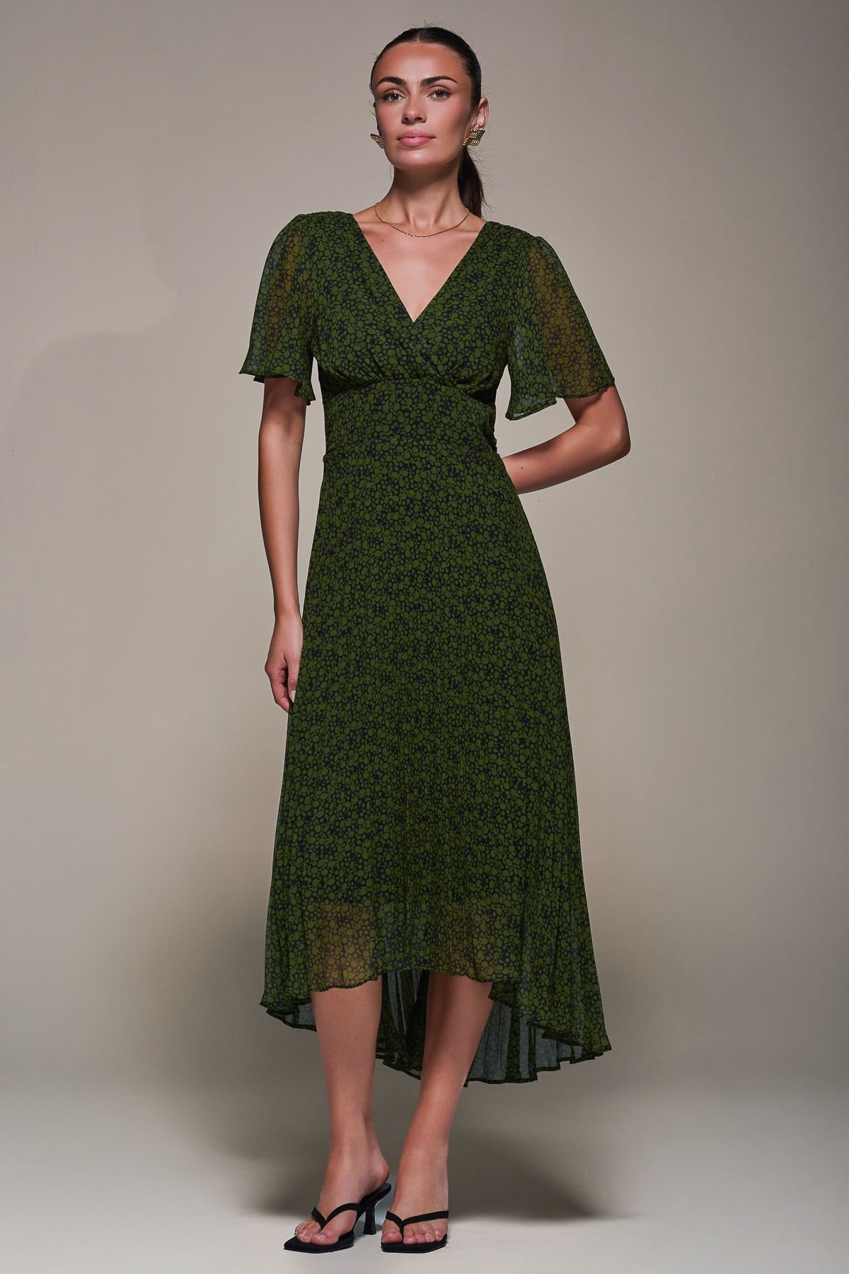 Jolie Moi Jolie Moi Women's Chiffon Pleated Dip Hem Maxi Dress in Green - 2