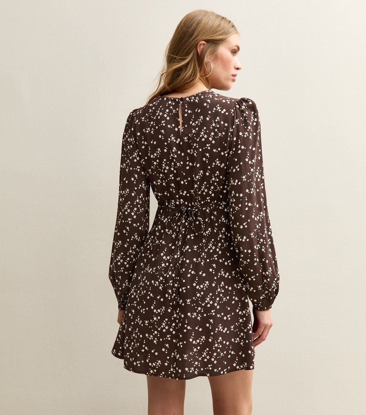 New Look Women's Brown Floral Print Long Sleeve Mini Dress New Look - 4