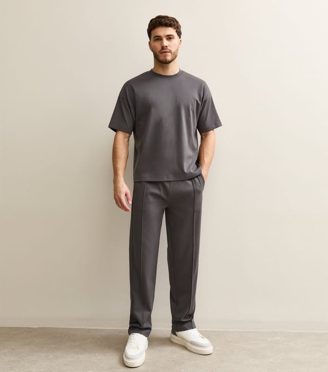 New Look Men's Dark Grey Boxy Crew Neck Heavyweight T-Shirt New Look - 3