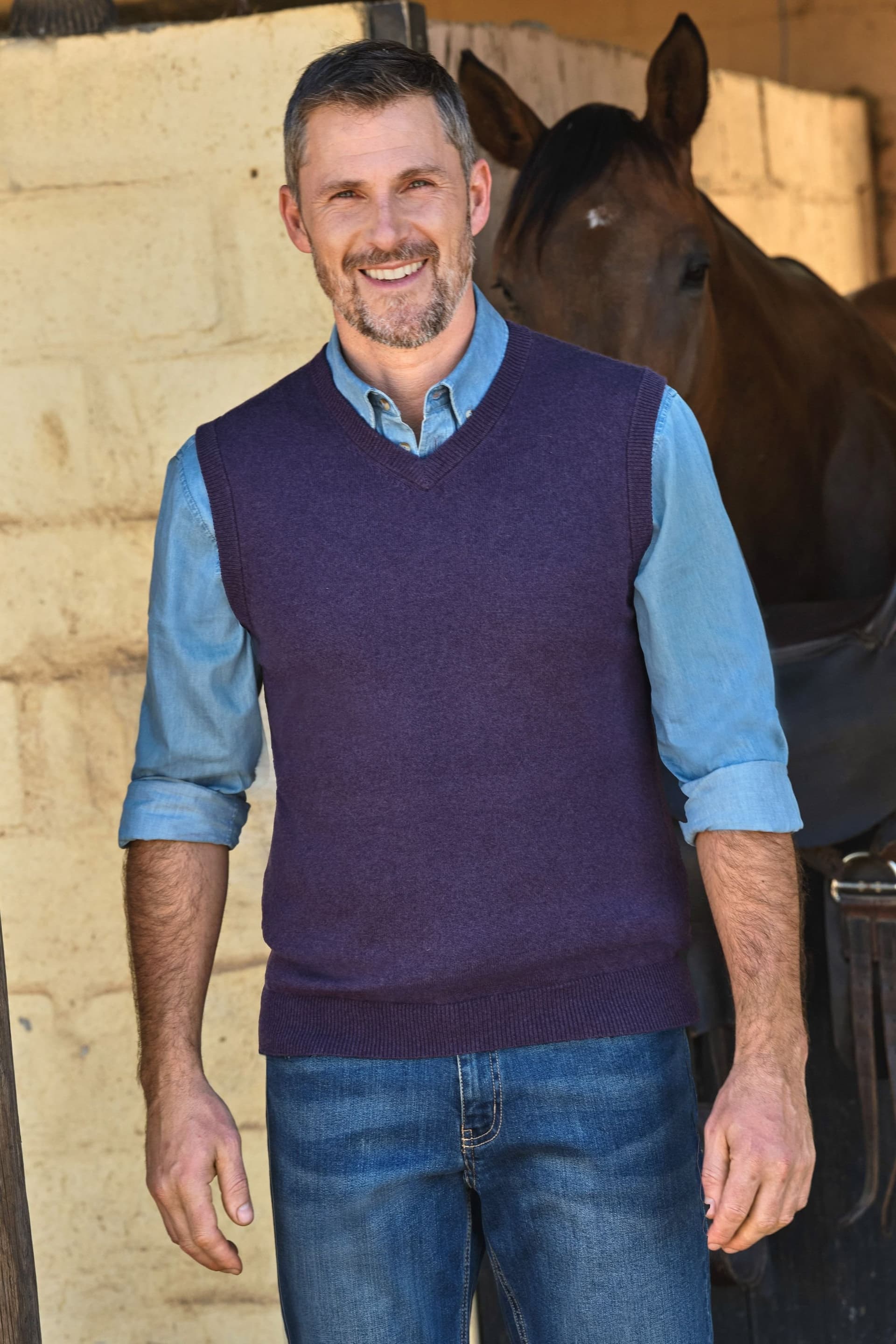 WoolOvers WoolOvers Men's Cashmere & Merino Slipover in Purple