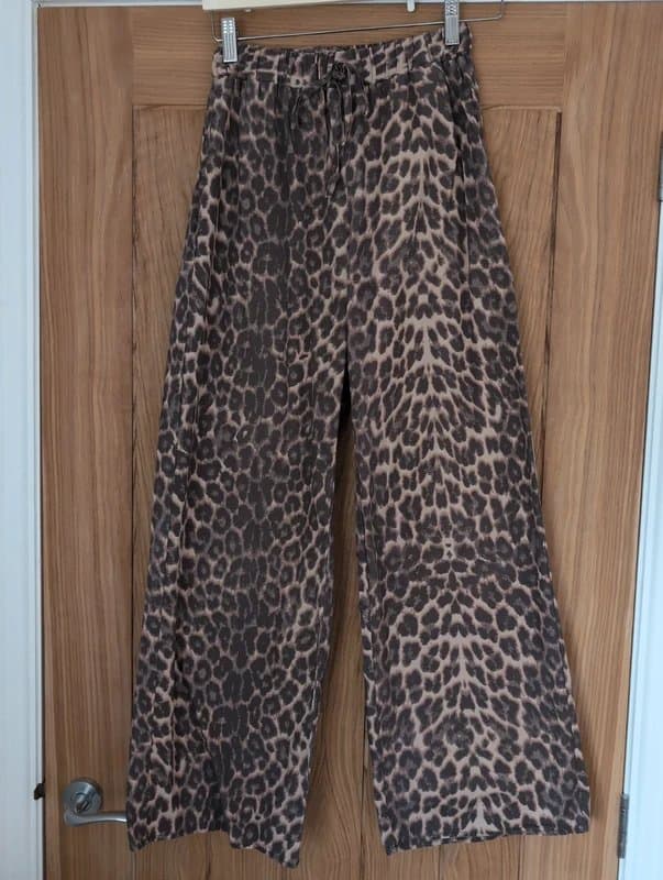 ASOS ASOS leopard print trousers