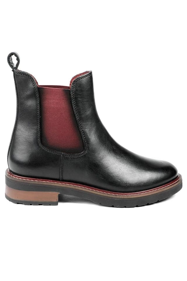 Jones Bootmaker Jones Bootmaker Women's Maddalena Leather Chelsea Boots in Black - 2