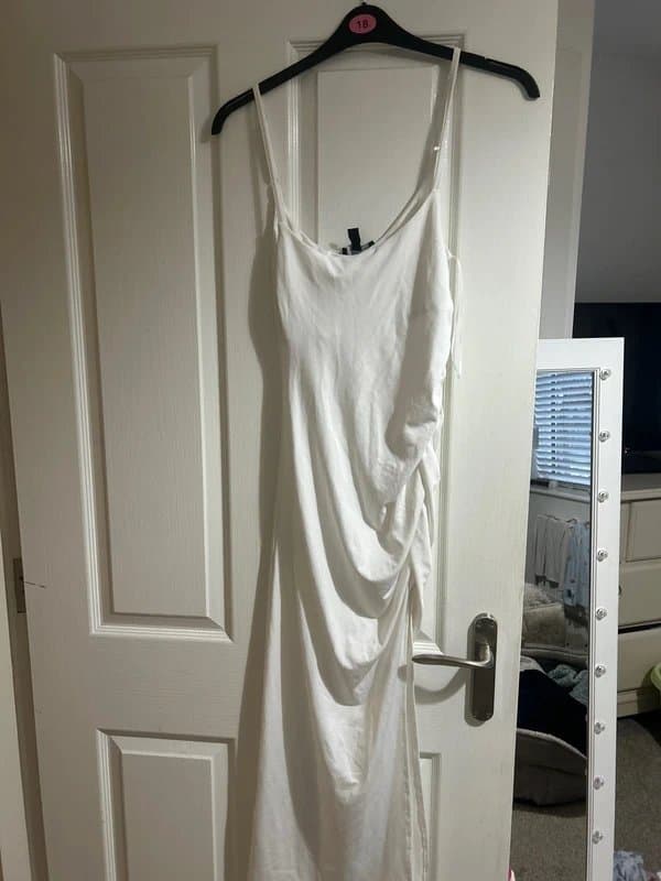 New Look White midi/maci dress size 10