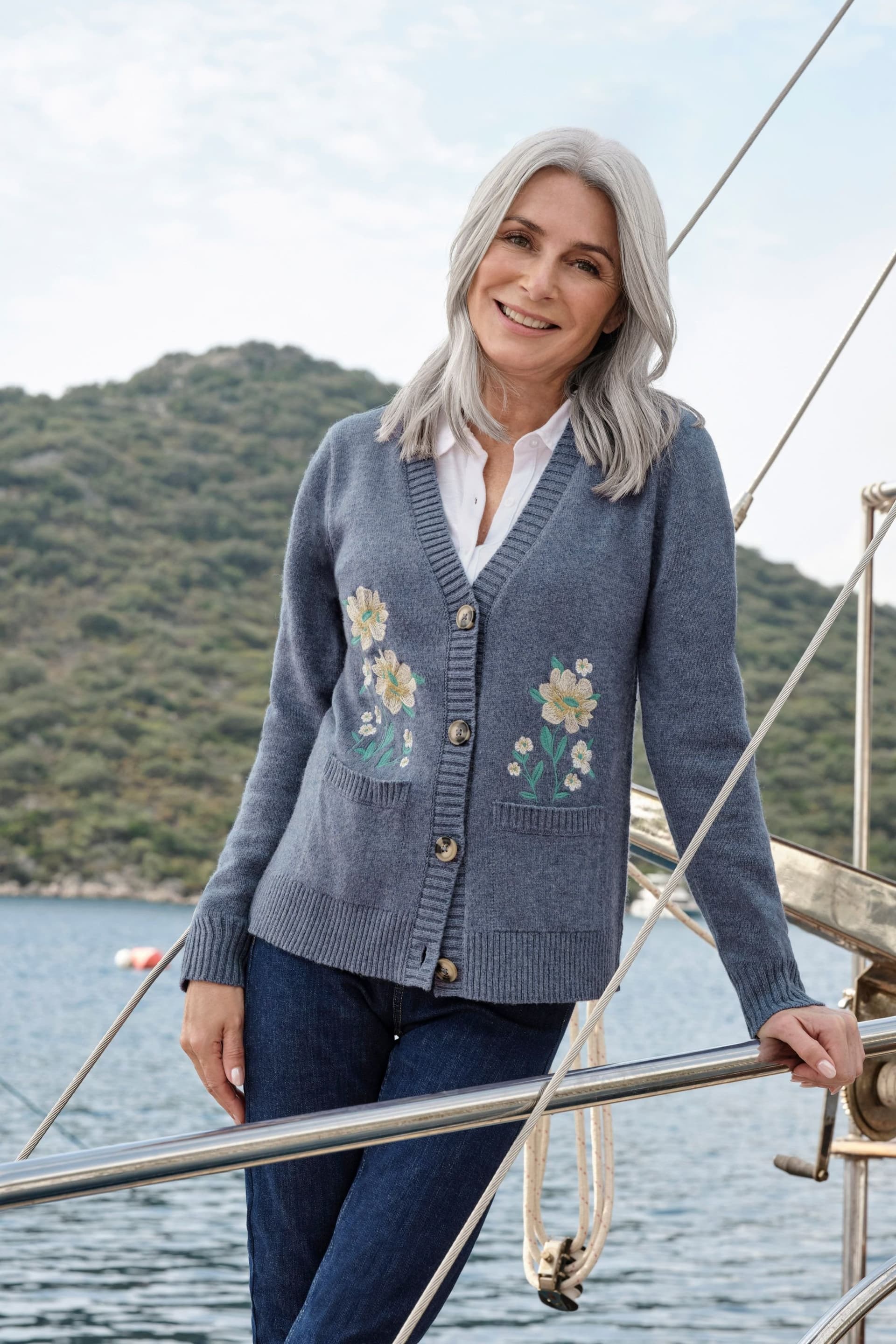 WoolOvers WoolOvers Multicolor Floral Embroidered Cardigan