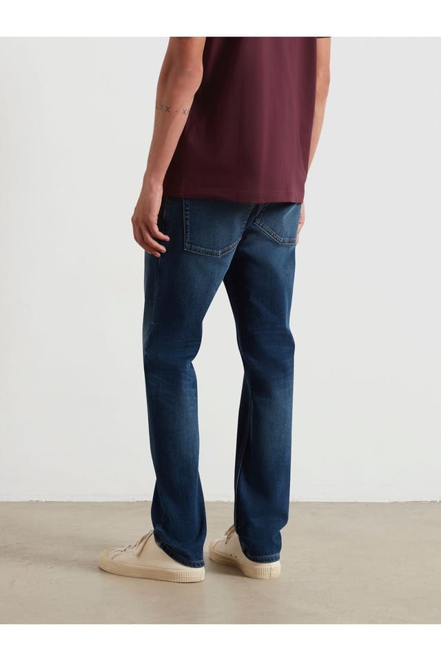 Debenhams Debenhams Men's Elm Slim Fit Denim Jeans in Worn Rinse in Blue - 3
