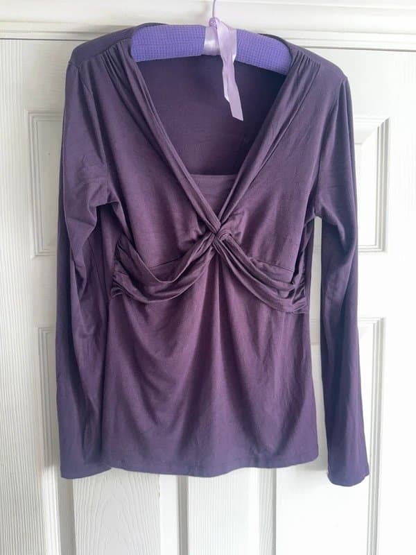 Boden Boden purple top. Cross over front. Uk 12 great condition.