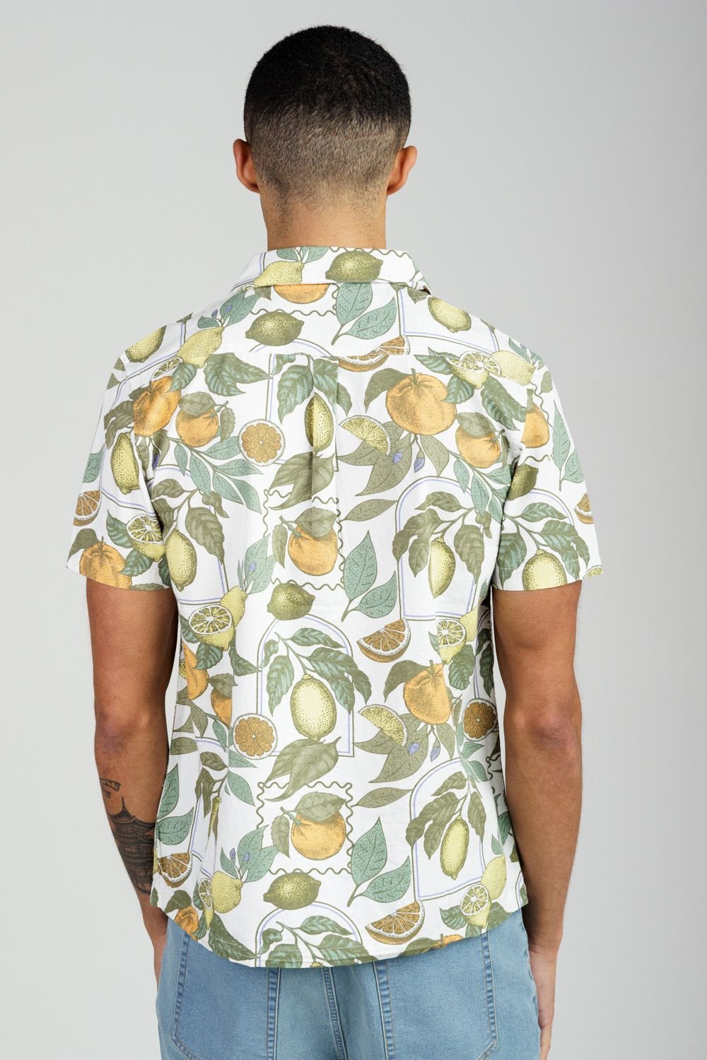 Tokyo Laundry Tokyo Laundry Men's Cotton Poplin Button-Up Shirt with Citrus Fruit Print in White - 2