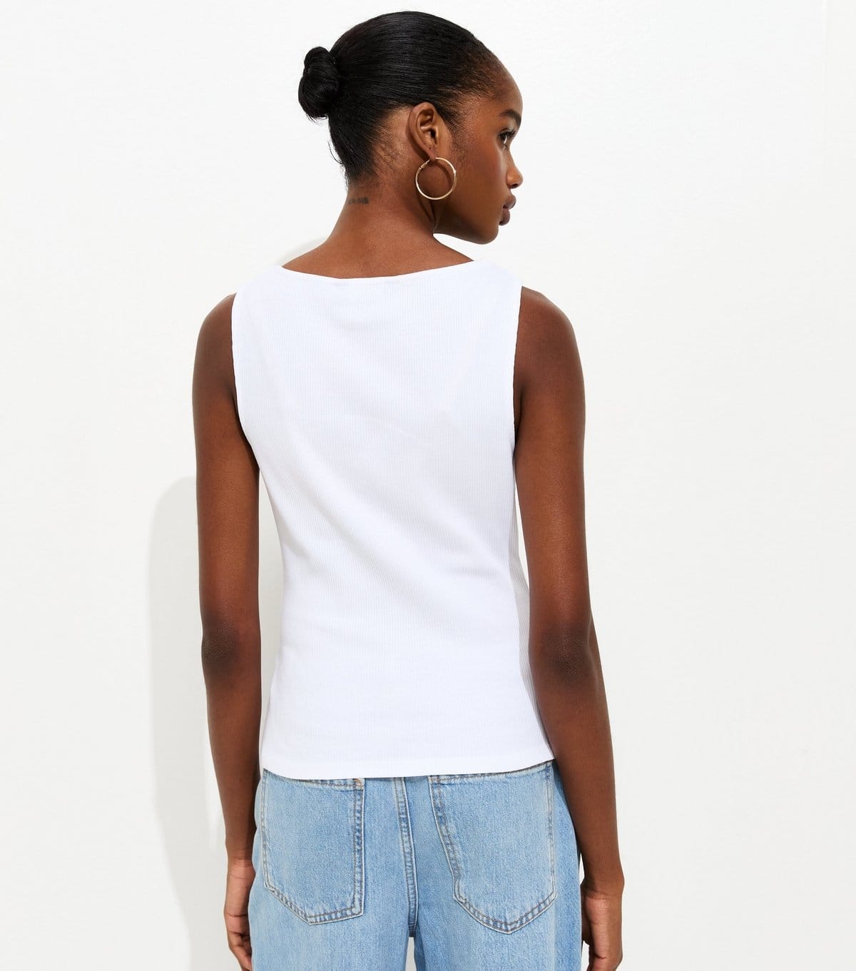 New Look Women's White V Neck Lace Trim Vest New Look - 4