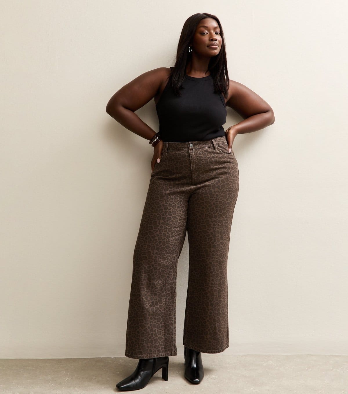 New Look Women's Plus Size Brown Leopard Print Wide Leg Jeans Curves New Look - 4
