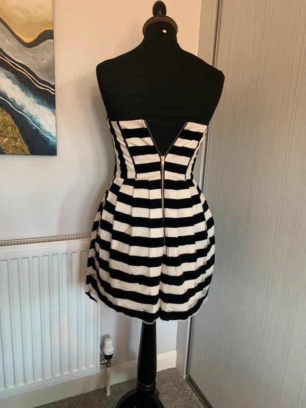 Topshop TopShop strapless dress, size 8