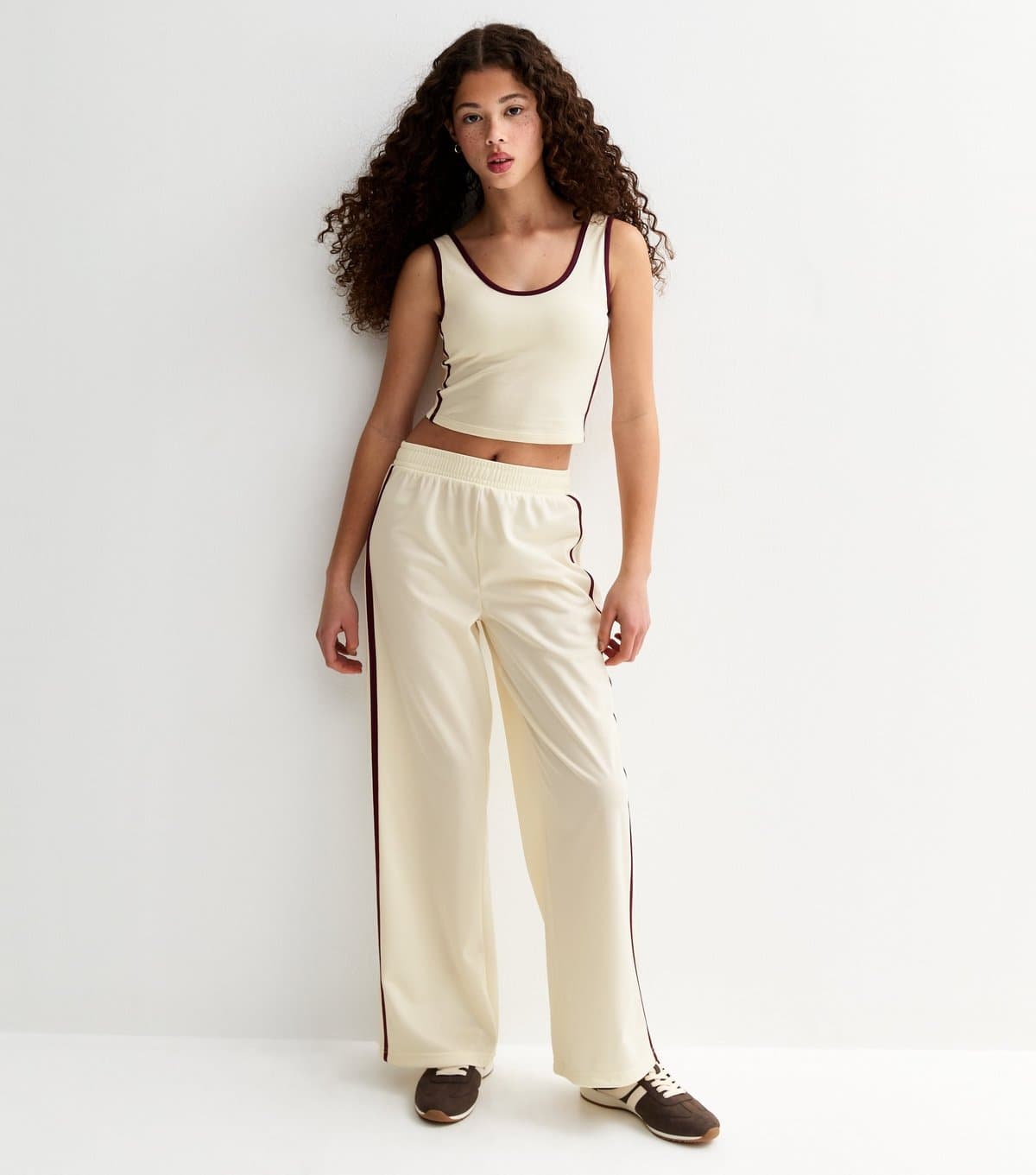 New Look Girls' Cream Side Stripe Cropped Tank Top New Look