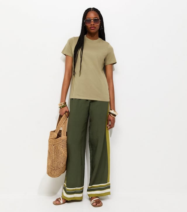 New Look Women's Light Khaki Cotton Crew Neck T-Shirt New Look - 3