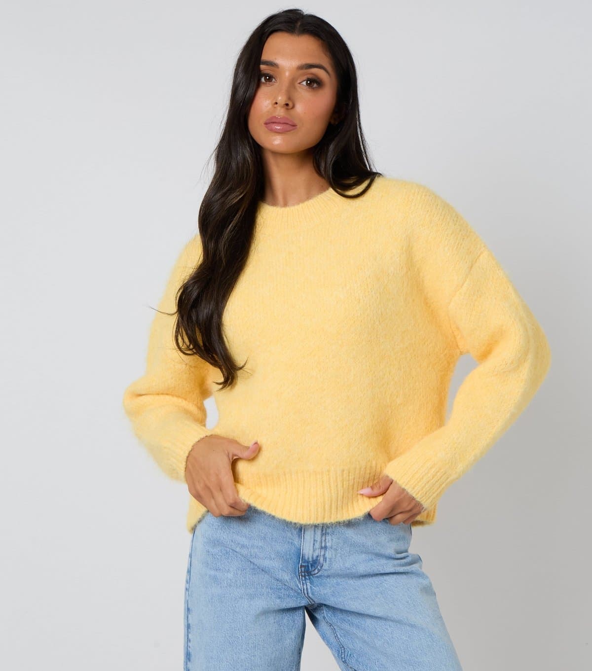 Urban Bliss Women's Light Yellow Brushed Knit Relaxed Jumper Urban Bliss New Look