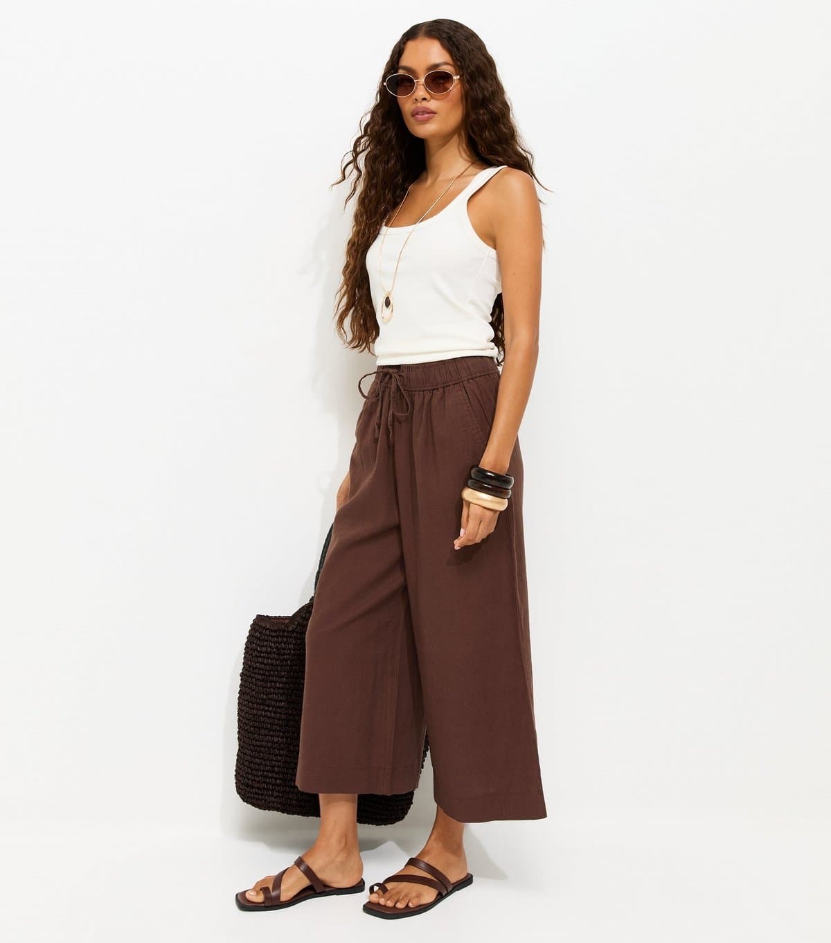 New Look Women's Petite Dark Brown Linen Blend Cropped Trousers New Look