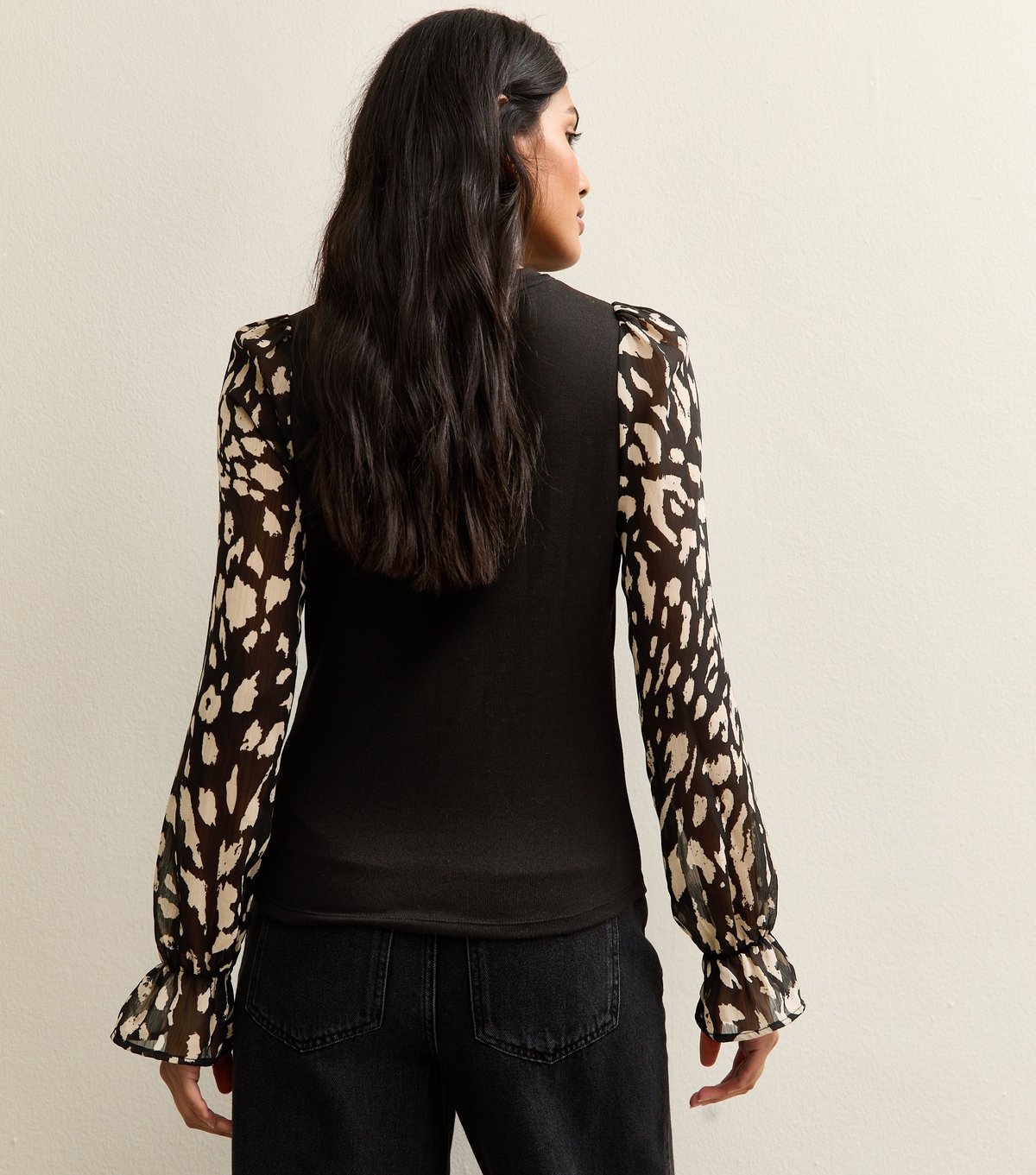 New Look Women's Black Soft Touch Contrast Sleeve Top New Look - 4