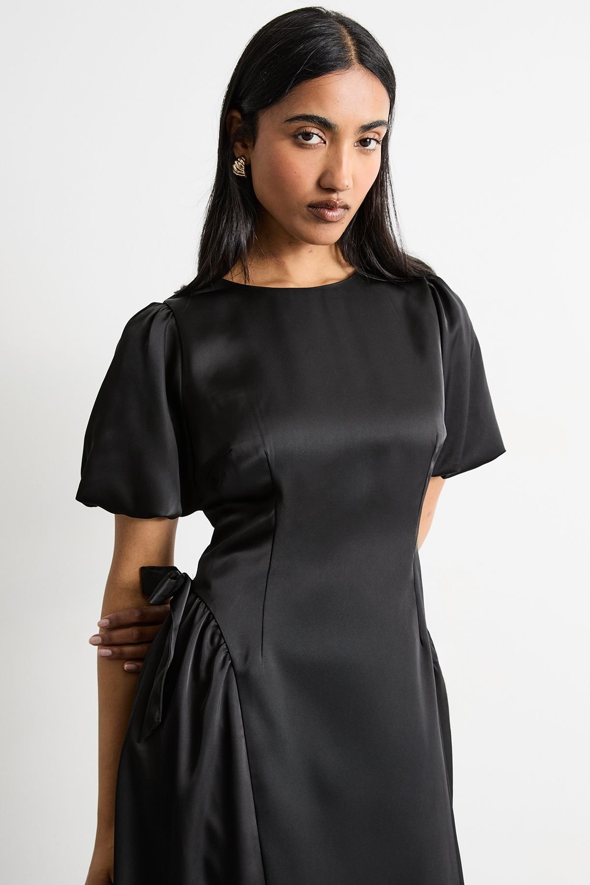 Warehouse Warehouse Women's Heavy Satin Bow Detail Godet Midi Dress in Black - 4