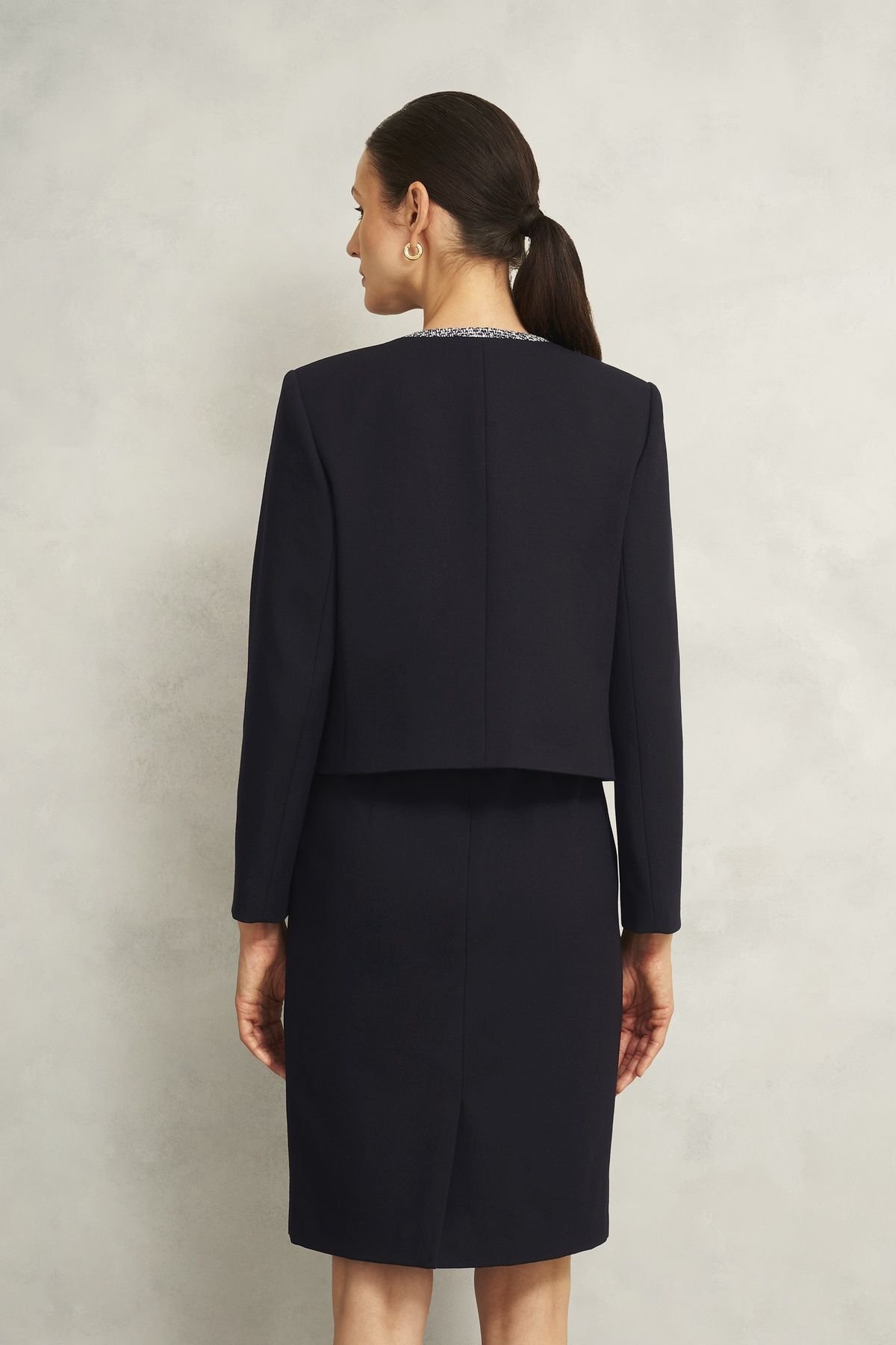 Hobbs London Hobbs London Women's Joyce Cropped Blazer Jacket in Black - 4