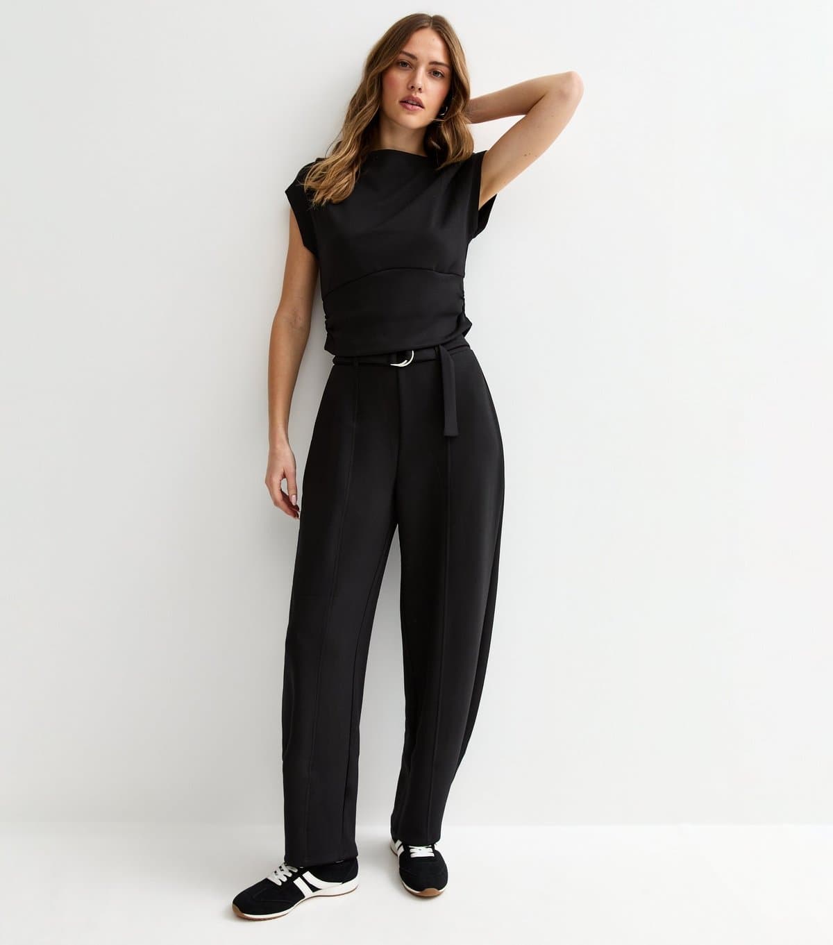 New Look Women's Black Soft Touch D Ring Barrel Leg Joggers New Look