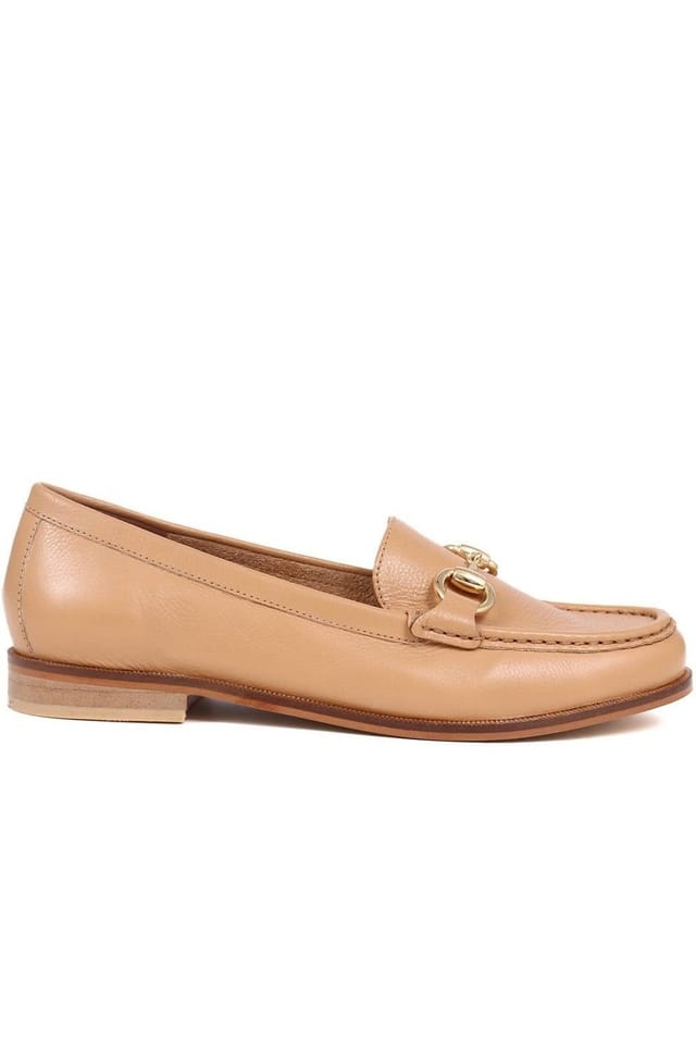 Jones Bootmaker Jones Bootmaker Women's Tadley Leather Loafers in Tan - 2