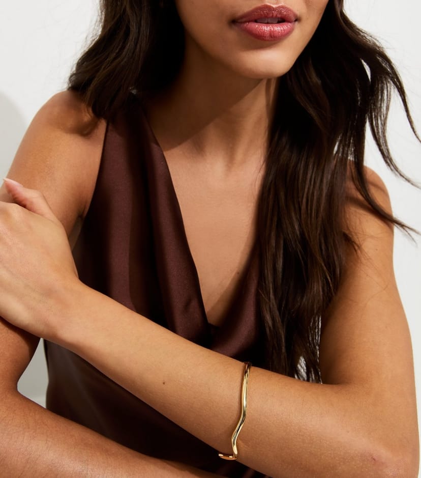 New Look 18ct Gold Plated Wavy Bangle New Look - 1