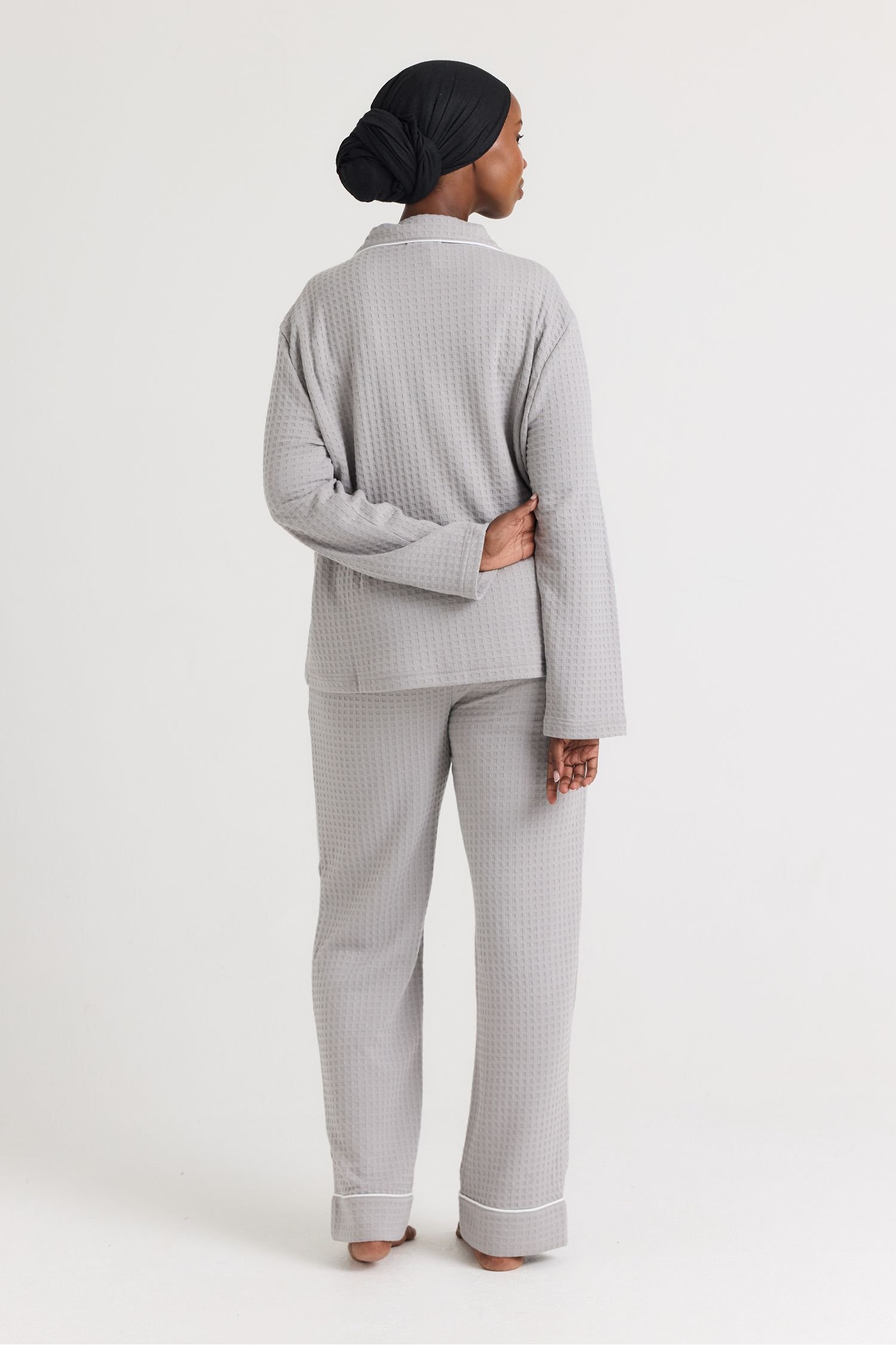 Pretty You London Pretty You London Women's Luxury Suite Waffle Pyjama Set in Grey - 3