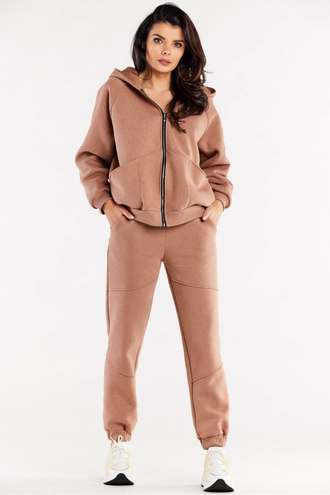 Love Lace Love Lace Women's Loose Sweatpants Tracksuit Trousers with Welts in Beige