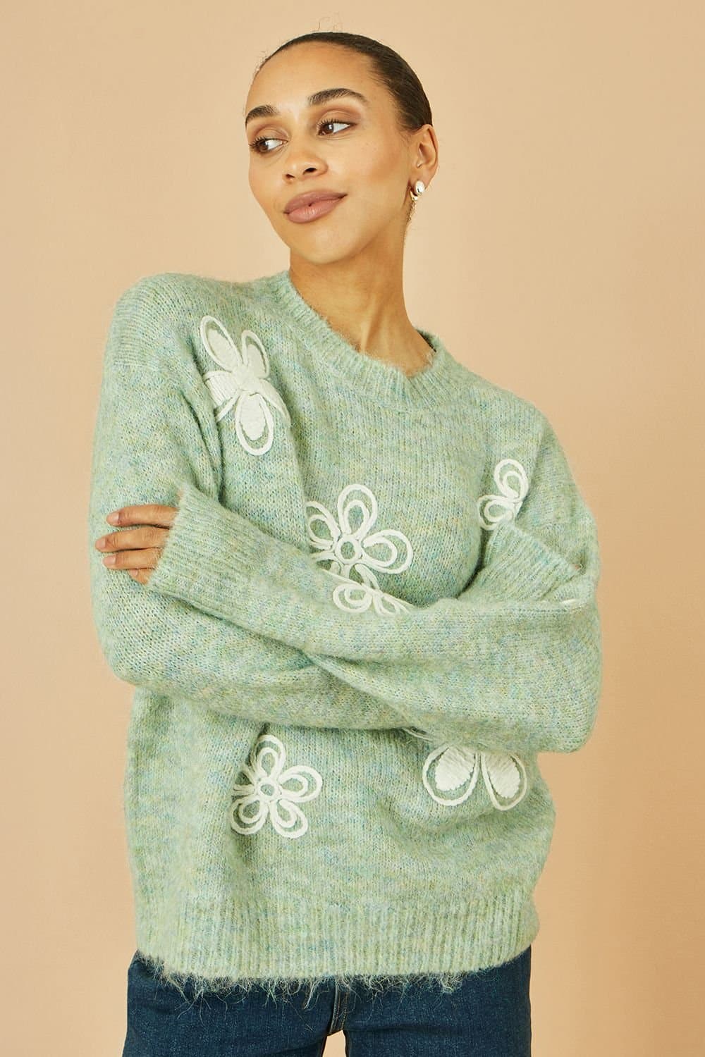 Yumi Yumi Women's Green Relaxed Knitted Jumper With Crochet Flowers in Light Green