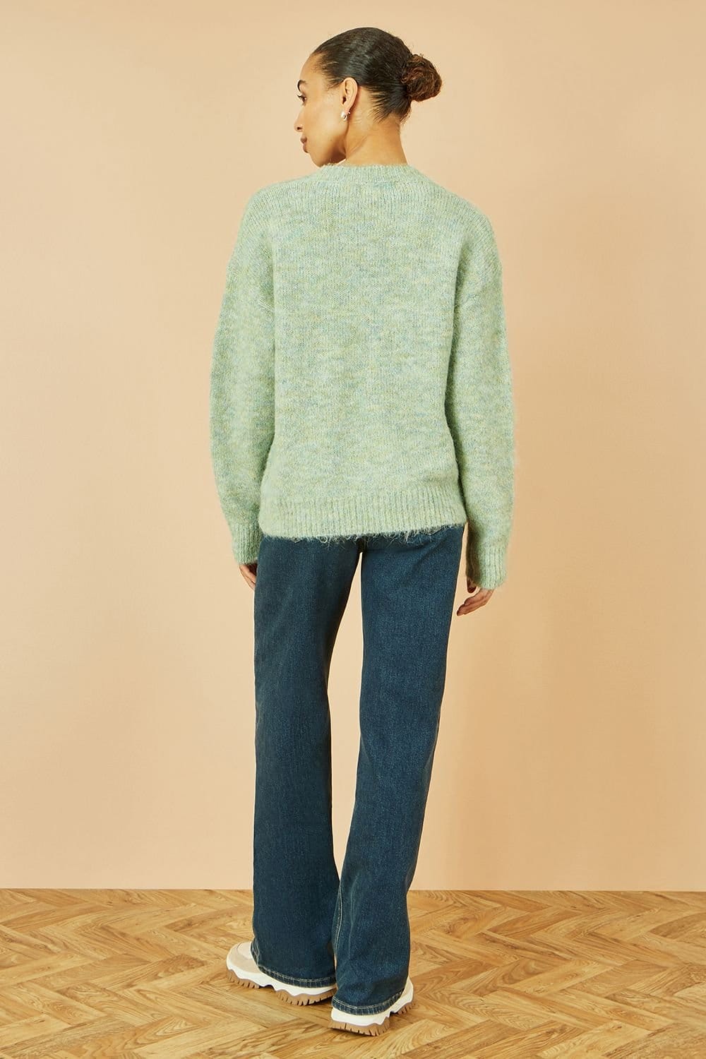 Yumi Yumi Women's Green Relaxed Knitted Jumper With Crochet Flowers in Light Green - 4