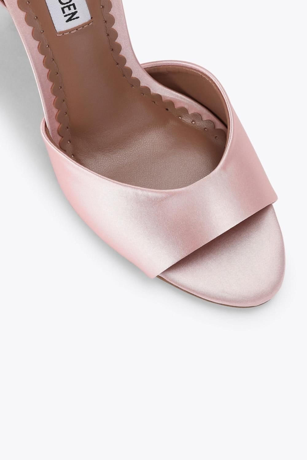 Steve Madden STEVE MADDEN Women's 'Bougie Pink' Fabric Heels in Pink - 4