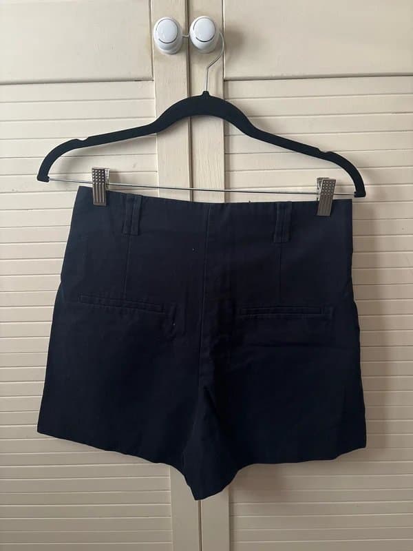 Zara Zara woman very flattering navy shorts M (Zara small more a 10)