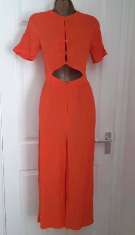 ASOS Cool viscose jumpsuit cut out back size 6 party crop leg summer holidays