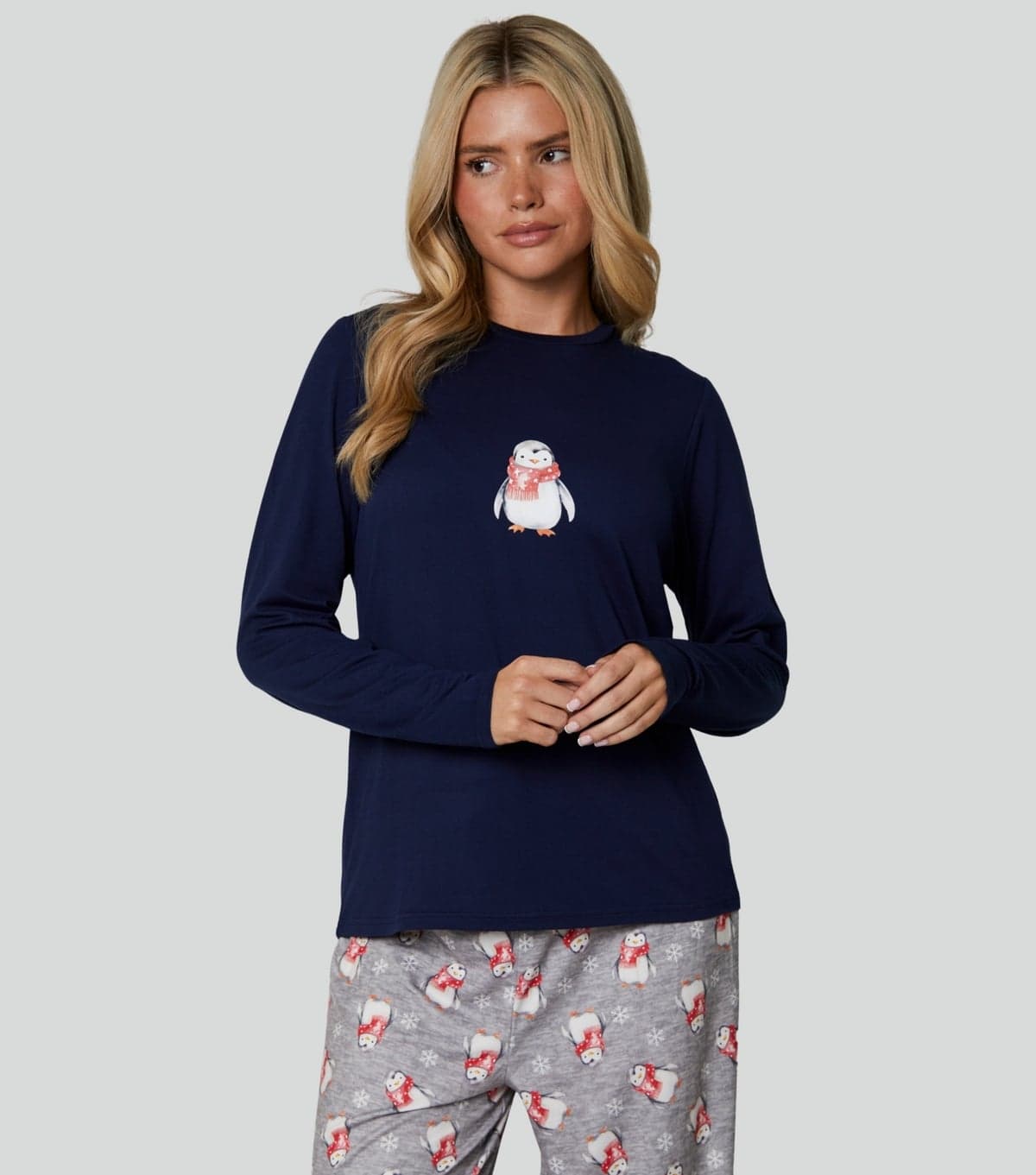 Loungeable Women's Navy Penguin Print Top and Trousers Pyjama Set Loungeable New Look