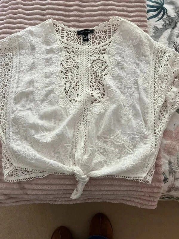 New Look Cream crochet top NEw look S