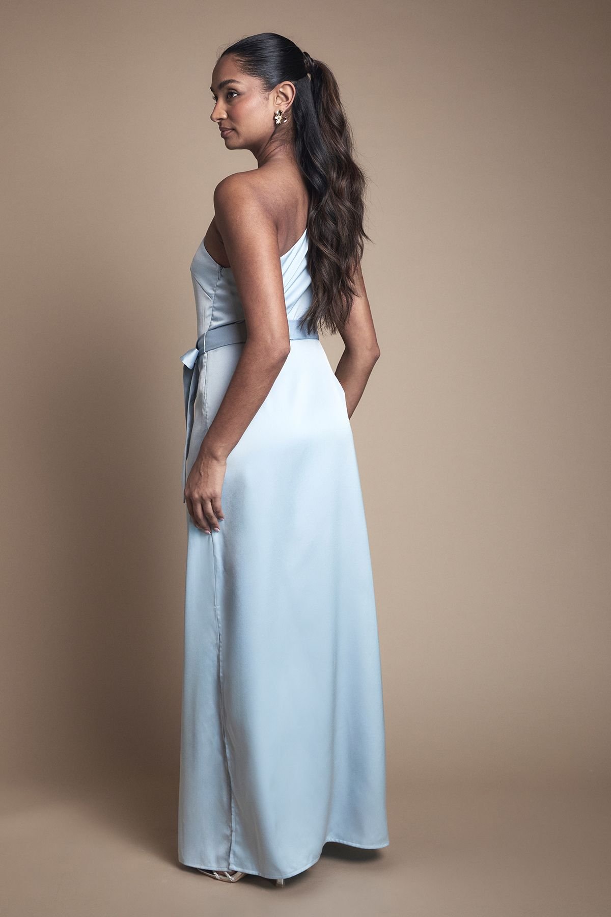 Oasis Oasis Women's One Shoulder Satin Maxi Bridesmaid Dress in Light Blue - 3
