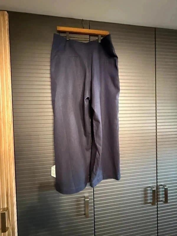 ASOS Design Ladies modern linen wide leg trousers size 14