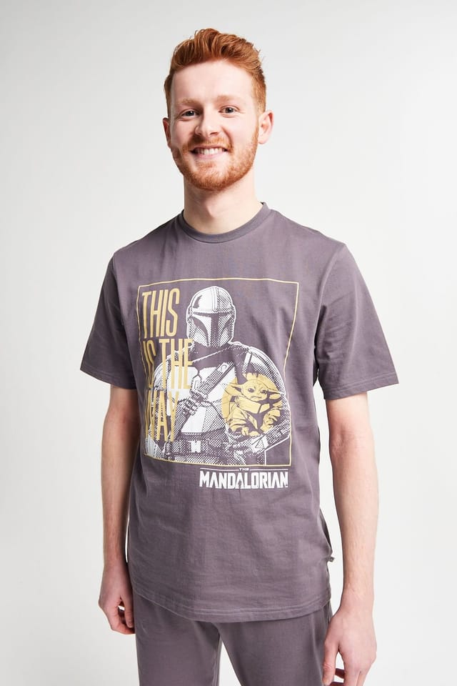 Brand Threads Brand Threads Men's Mandalorian Pyjama Set in Grey - 3