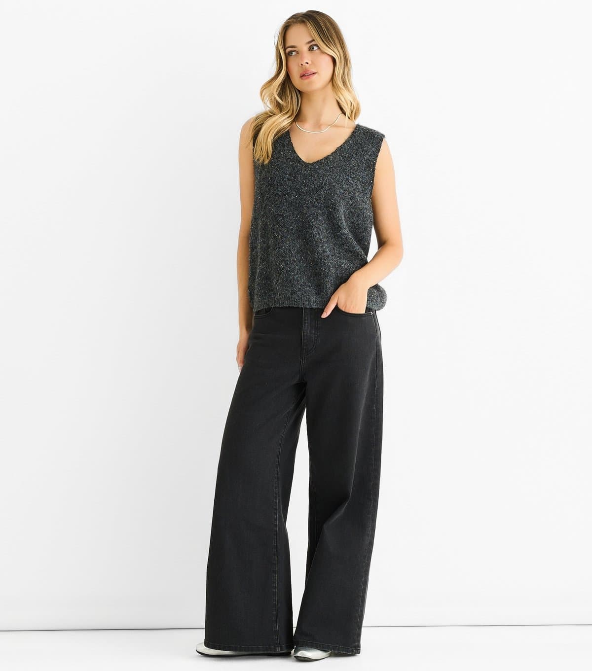 Gini London Women's Grey Sparkle Knit Vest Gini London New Look