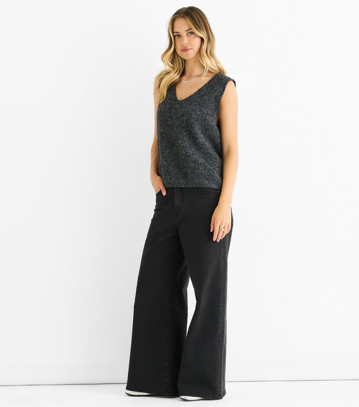 Gini London Women's Grey Sparkle Knit Vest Gini London New Look - 3