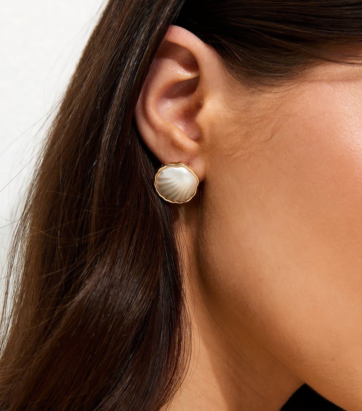 New Look Gold Tone Faux Pearl Shell Stud Earrings New Look