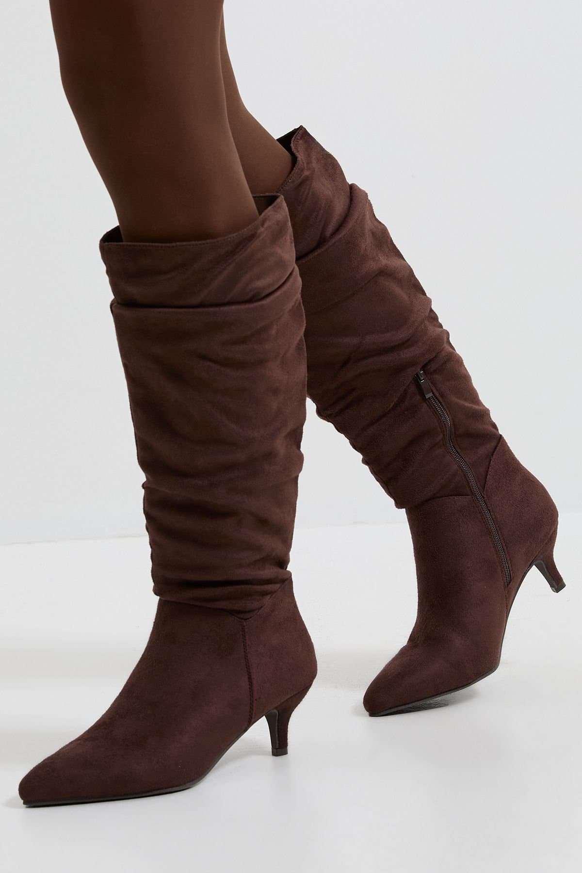 Dorothy Perkins Dorothy Perkins Women's Wide Fit Khloe Faux Suede Kitten Heel Knee High Ruched Boots in Brown
