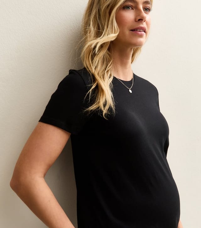 New Look Women's Maternity Black Crew Neck T-Shirt New Look - 2