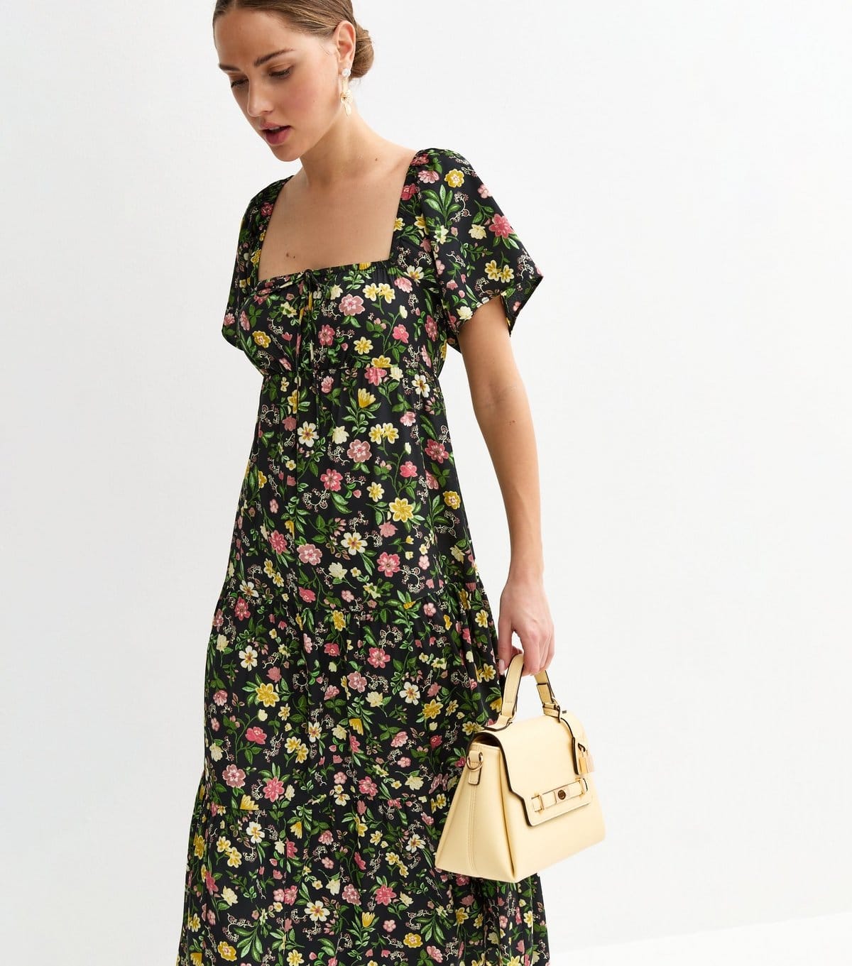 New Look Women's Black Crepe Floral Flutter Midi Dress New Look - 1