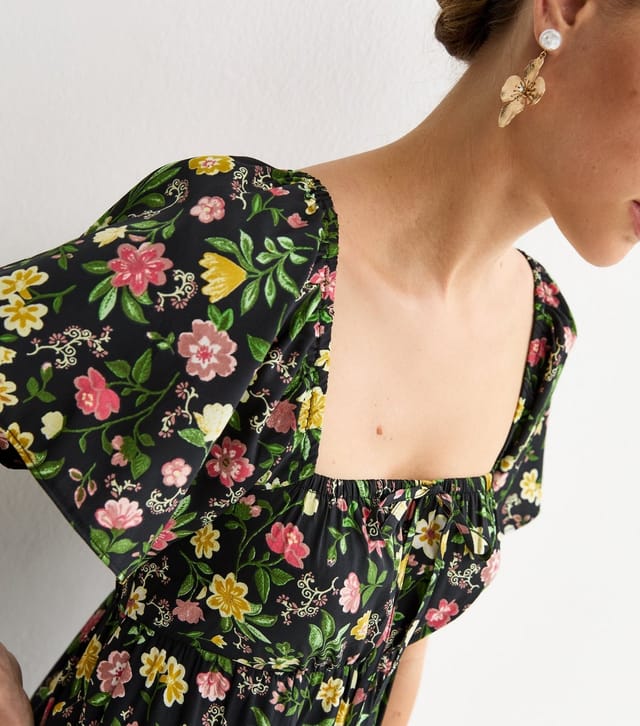 New Look Women's Black Crepe Floral Flutter Midi Dress New Look - 2
