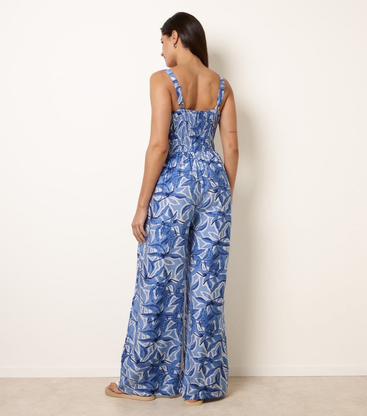 Blue Vanilla Women's Blue Leaf Print Tie Front Jumpsuit Blue Vanilla New Look - 4