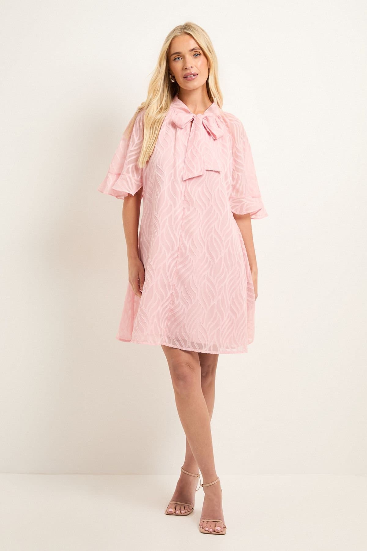 Wallis Wallis Women's Petite Burn Out Cape Sleeve Shift Dress in Blush