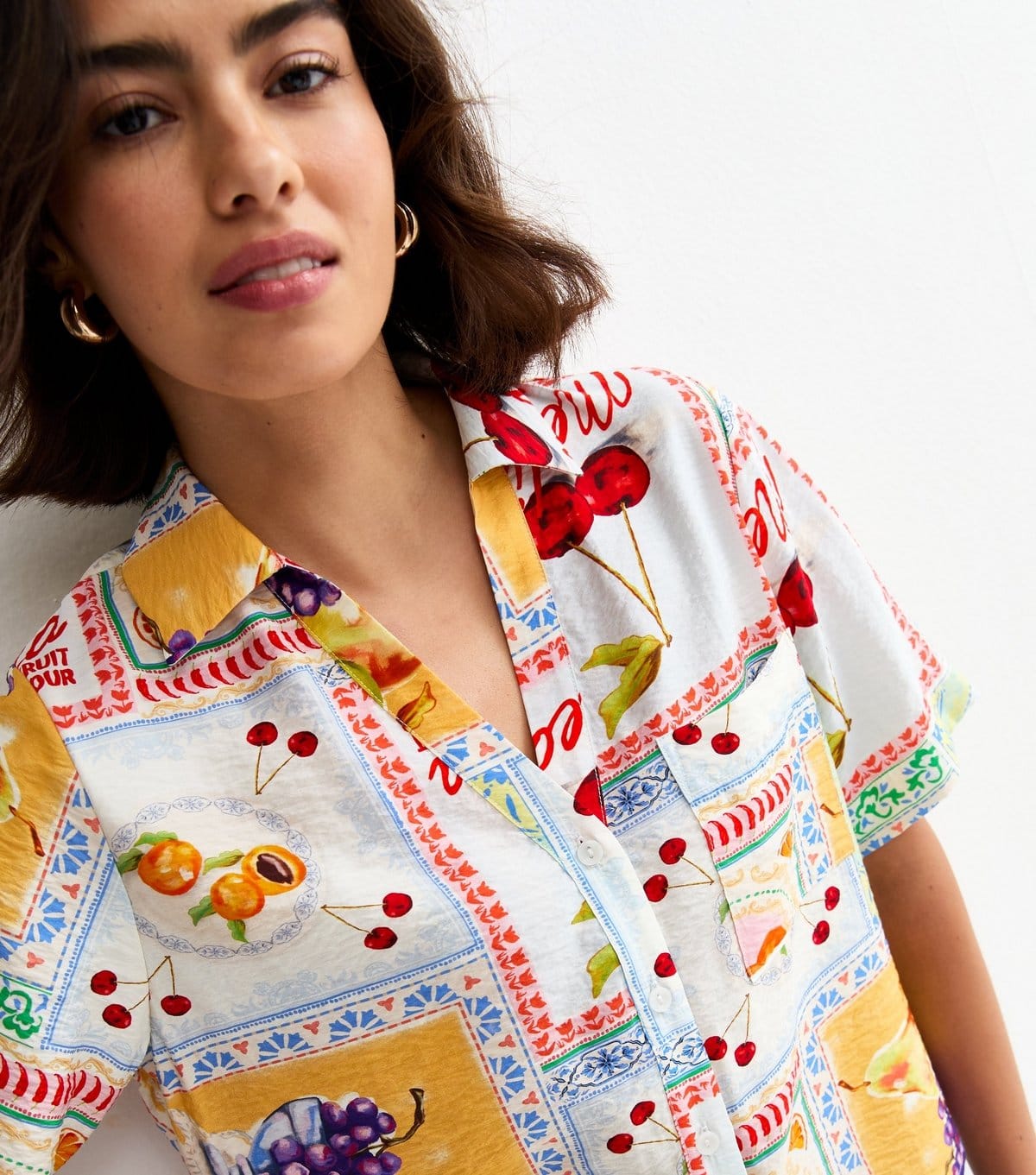 New Look Multicoloured Mediterranean Print Short Sleeve Shirt