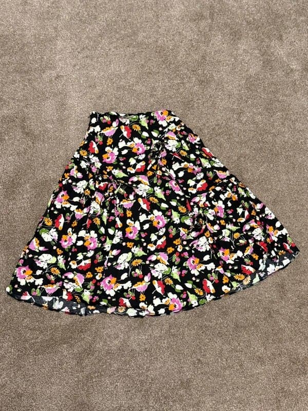 ASOS ASOS Design Floral Skirt Size 8 Black Midi Skirt Tie Detail